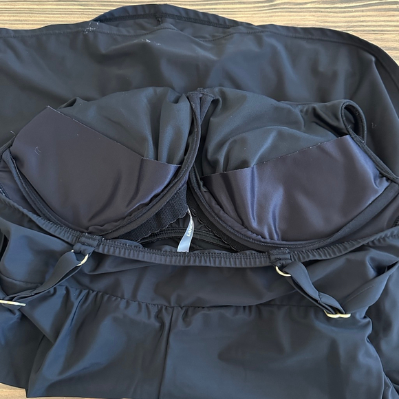 Women's Lands' End Black One-Piece Swim Dress 14DD Modest Swimwear - Picture 4 of 6